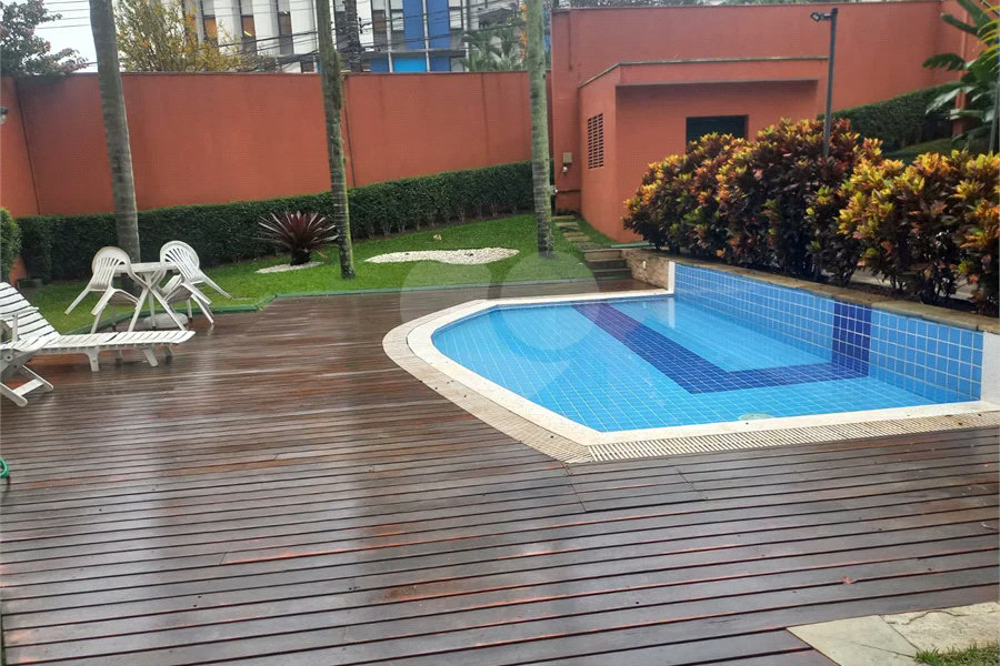 3 Suítes no Melhor da Vila Mascote!!!