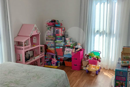Casa à venda ou para alugar com 4 suítes no Centro, Jambeiro, SP