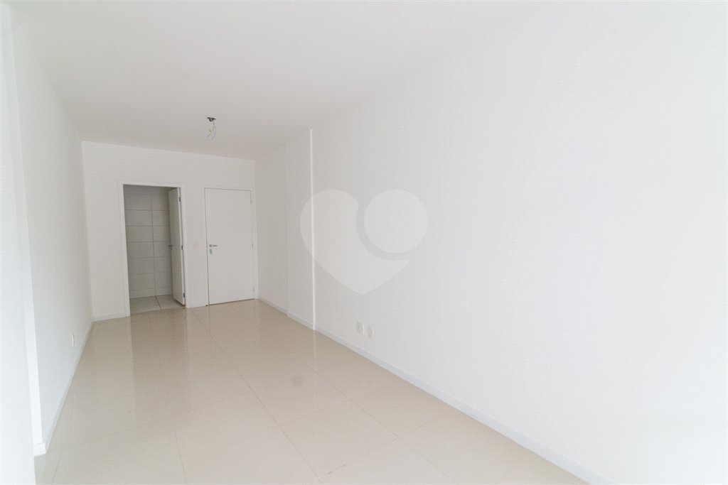 Apartamento à venda com 3 quartos, sendo 1 suíte,  em Vila Isabel, Rio de Janeiro, RJ