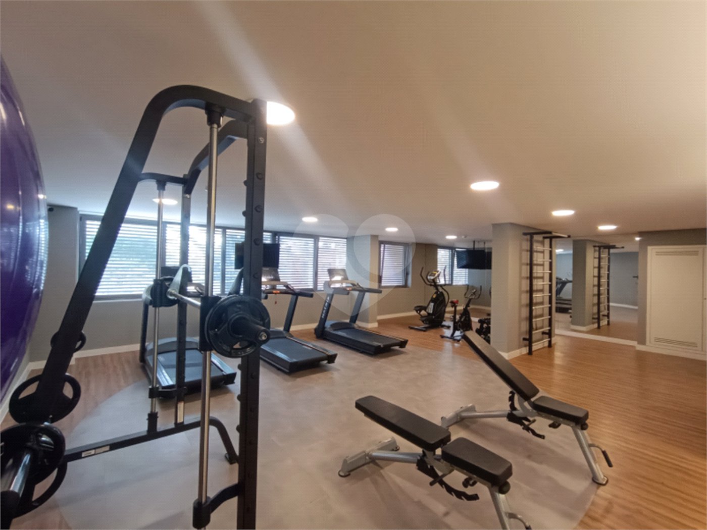 Studio de 22m2 mobiliado à venda e para locação na Vila Mariana