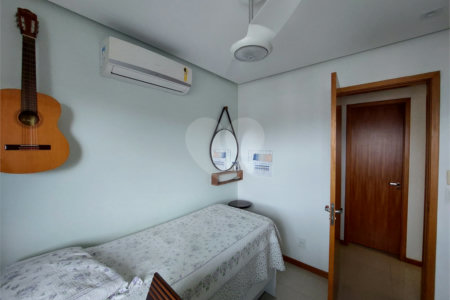 Cobertura à venda com 4 quartos, sendo 1 suíte,  em Tijuca, Rio de Janeiro, RJ
