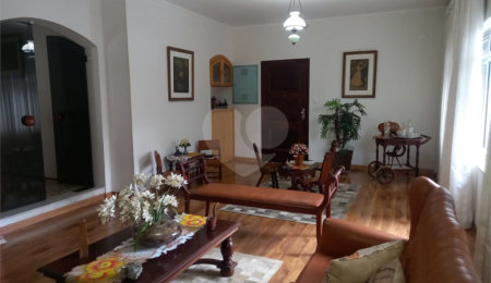 Casa à venda com 4 quartos, sendo 1 suíte,  em Tremembé, São Paulo, SP