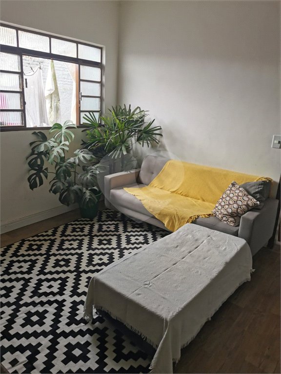 Casa à venda com 2 quartos em Horto, São Paulo, SP
