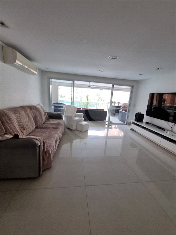 Apartamento à venda com 4 suítes em Mooca, São Paulo, SP