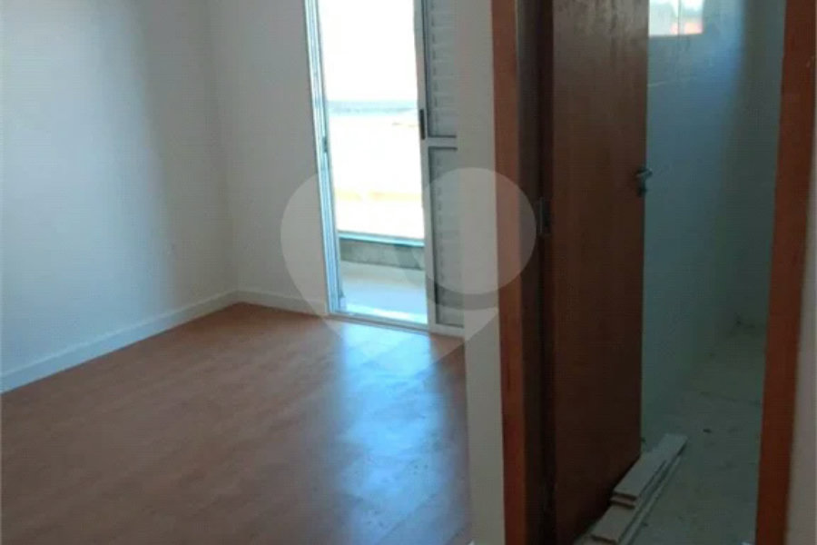 Casa à venda com 3 suítes no condomínio Severino Coelho, São Paulo - SP