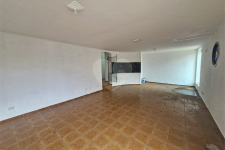 Casa à venda com 3 quartos, sendo 2 suítes, em Jardim Franca, São Paulo, SP