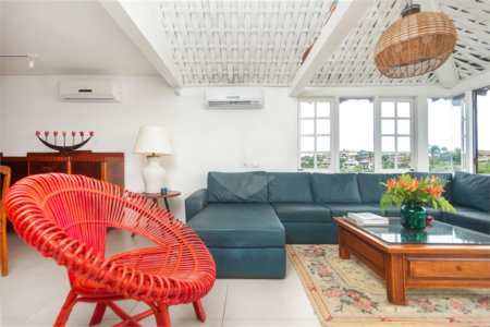 Casa à venda com 5 quartos, sendo 3 suítes, em Geribá, Armação dos Búzios, RJ