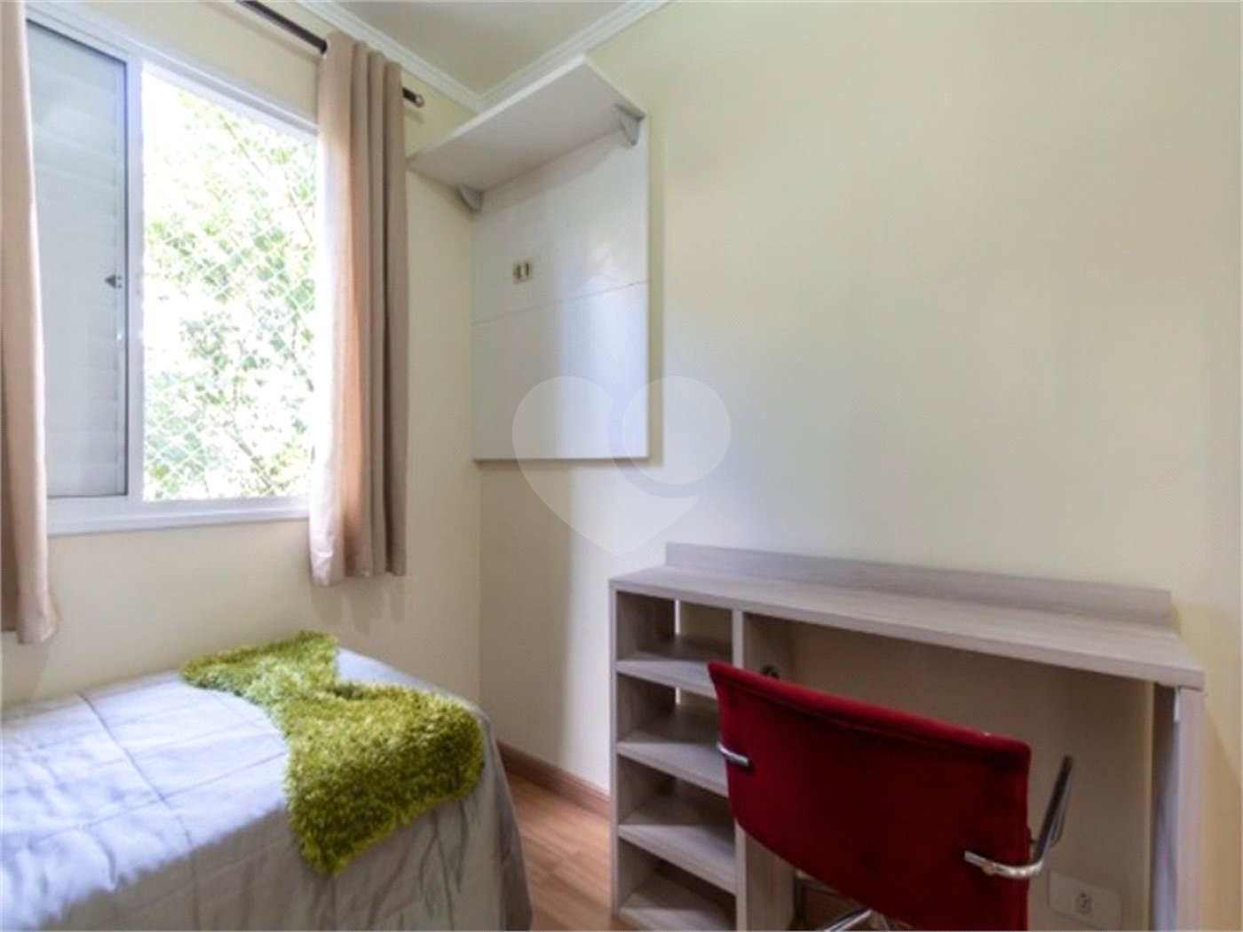 Apartamento à venda com 2 quartos, sendo 1 suíte, em Parque Reboucas, São Paulo, SP
