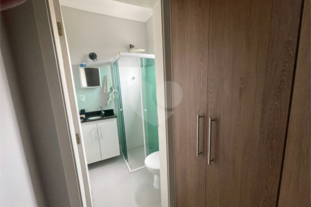 Casa à venda com 4 quartos, sendo 1 suíte, no condomínio Horto Florestal II, Sorocaba - SP
