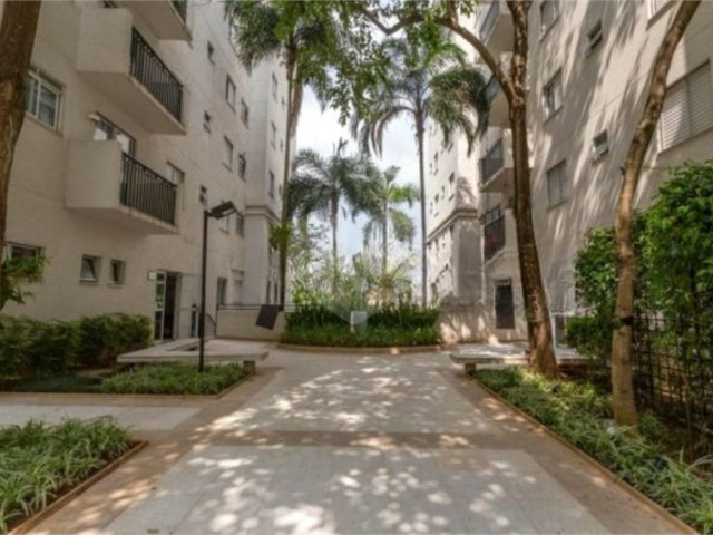 Apartamento à venda com 2 quartos em Campo Belo, São Paulo, SP