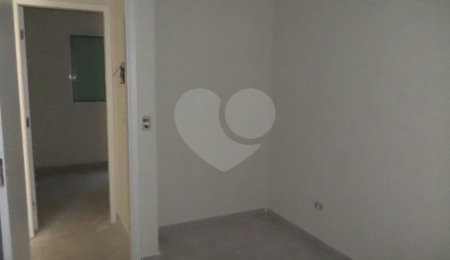 Casa à venda com 2 quartos no condomínio Maracujas, São Paulo - SP