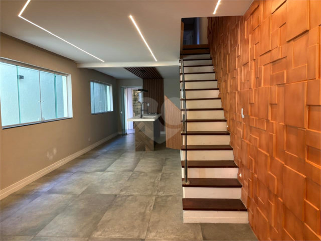 Sobrado à venda com 4 quartos, sendo 1 suíte,  em Casa Verde, São Paulo, SP