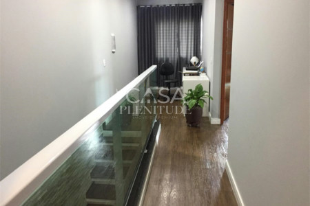 Sobrado à venda com 3 quartos, sendo 1 suíte, em Jardim Santa Marta, Sorocaba, SP