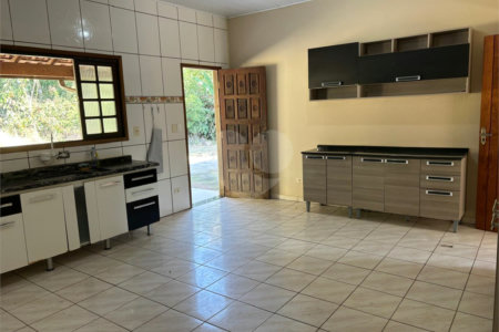 Sítio à venda com 3 suítes, em Jardim Guaçu, São Roque, SP