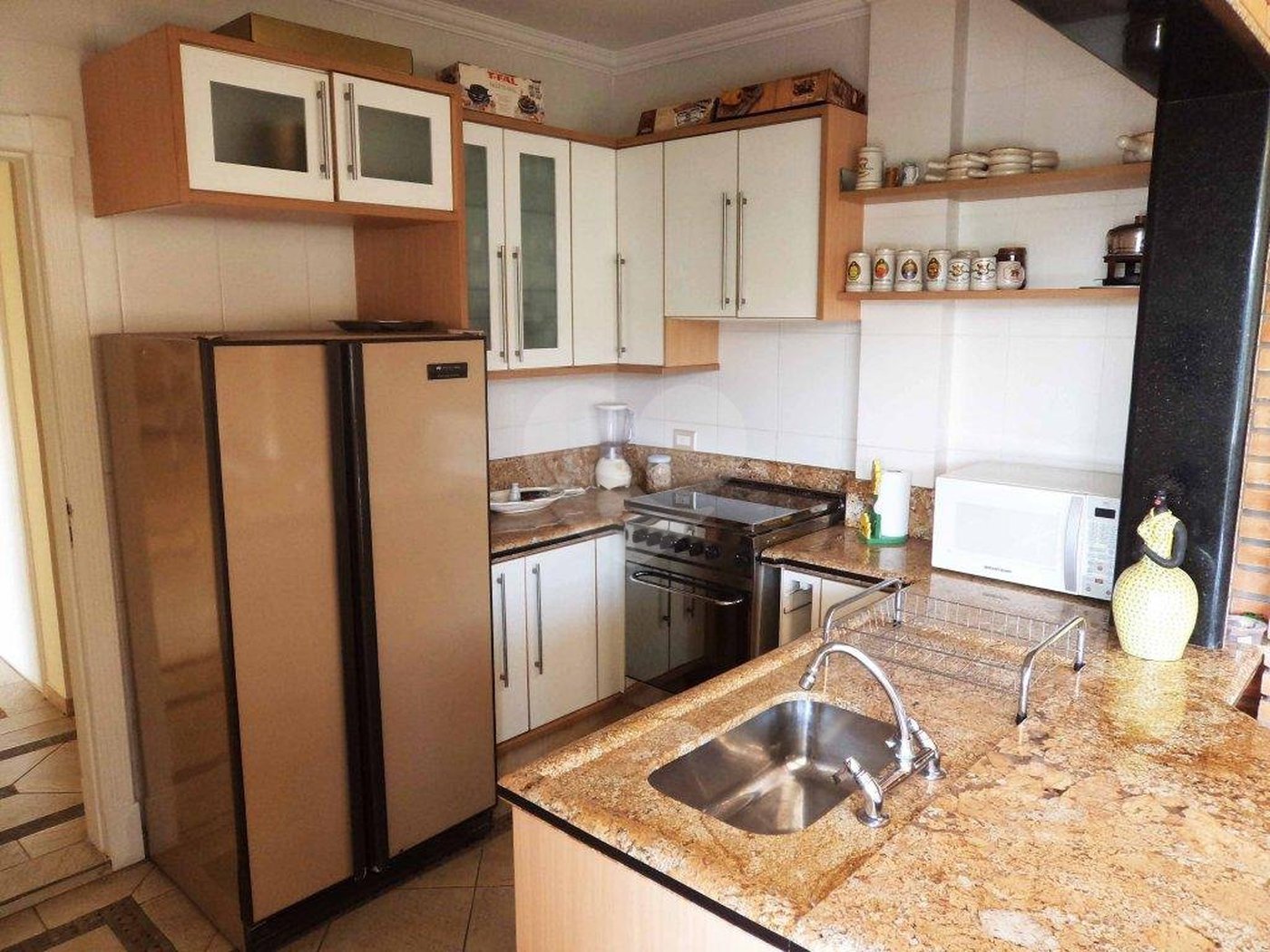 Casa à venda com 5 suítes em Jardim Leonor, São Paulo, SP