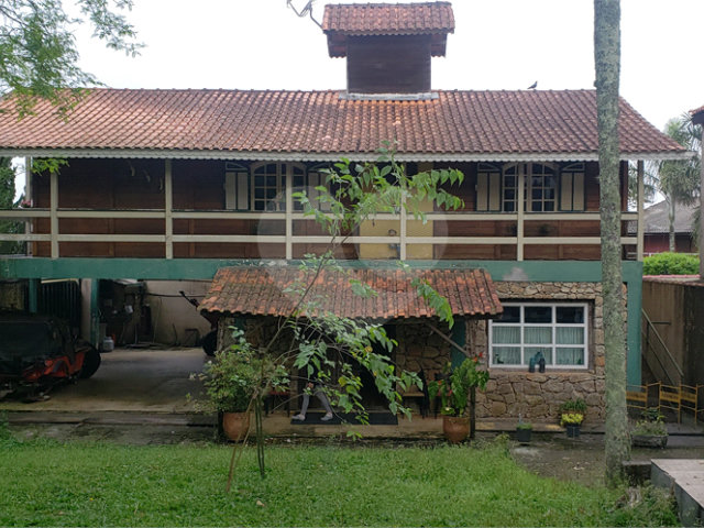 Casa à venda com 4 quartos, sendo 1 suíte,  em Serra da Cantareira, Mairiporã, SP