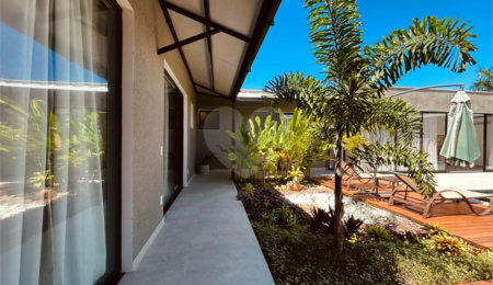 Casa à venda com 3 suítes em Orla Norte, Porto Seguro, BA