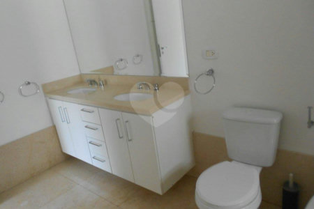 Apartamento para alugar com 4 suítes em Jardim Marajoara, São Paulo, SP