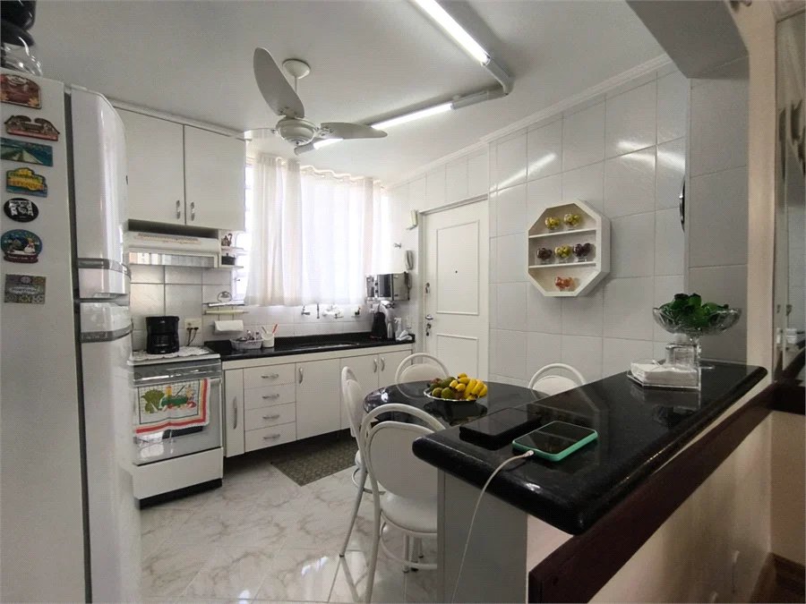 Apartamento à venda com 2 quartos, sendo 1 suíte, em Pinheiros, São Paulo, SP
