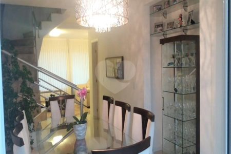 Casa à venda com 4 suítes no condomínio Residencial Paineiras, São Paulo - SP
