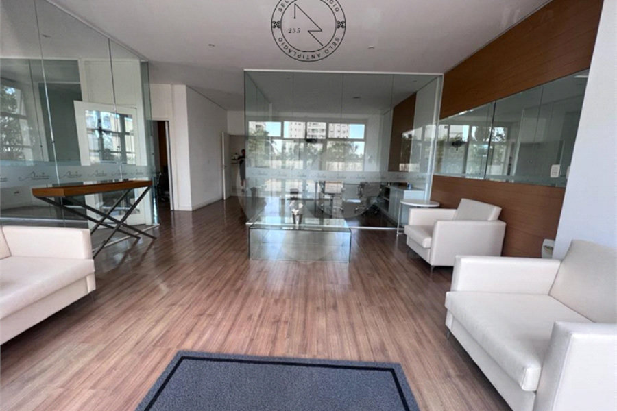 Apartamento à venda com 3 quartos, sendo 1 suíte,  em Vila Lusitânia, São Bernardo do Campo, SP
