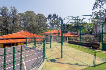 Sobrado à venda com 3 suítes, em Jardim das Bandeiras, São Paulo, SP
