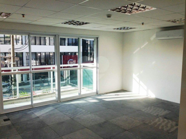 Sala à venda em Alto da Boa Vista, São Paulo, SP