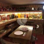 Casa à venda com 5 quartos, sendo 3 suítes, no condomínio Alpes da Cantareira, Mairiporã - SP