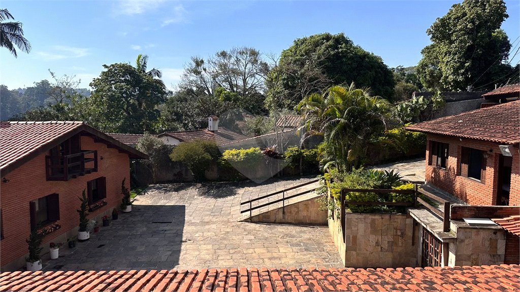 Casa à venda com 8 quartos, sendo 4 suítes, em Eldorado, Diadema, SP