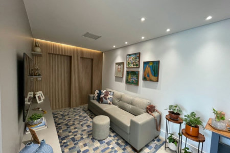 Apartamento 1 suíte com closet, 1 vaga demarcada, Embaré, Santos