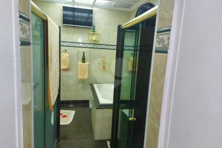 Casa à venda com 4 quartos, sendo 2 suítes, em Campo Grande, Rio de Janeiro, RJ