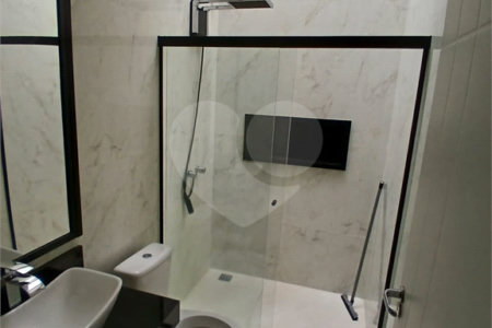 Casa à venda com 3 quartos, sendo 1 suíte, no condomínio Jardim, Sorocaba - SP