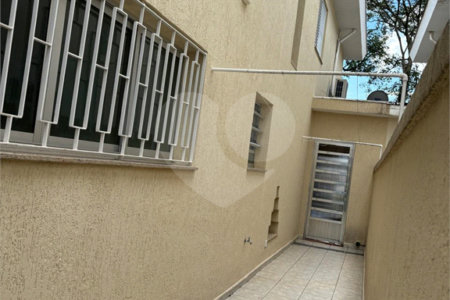 Sobrado à venda com 3 quartos em Água Fria, São Paulo, SP