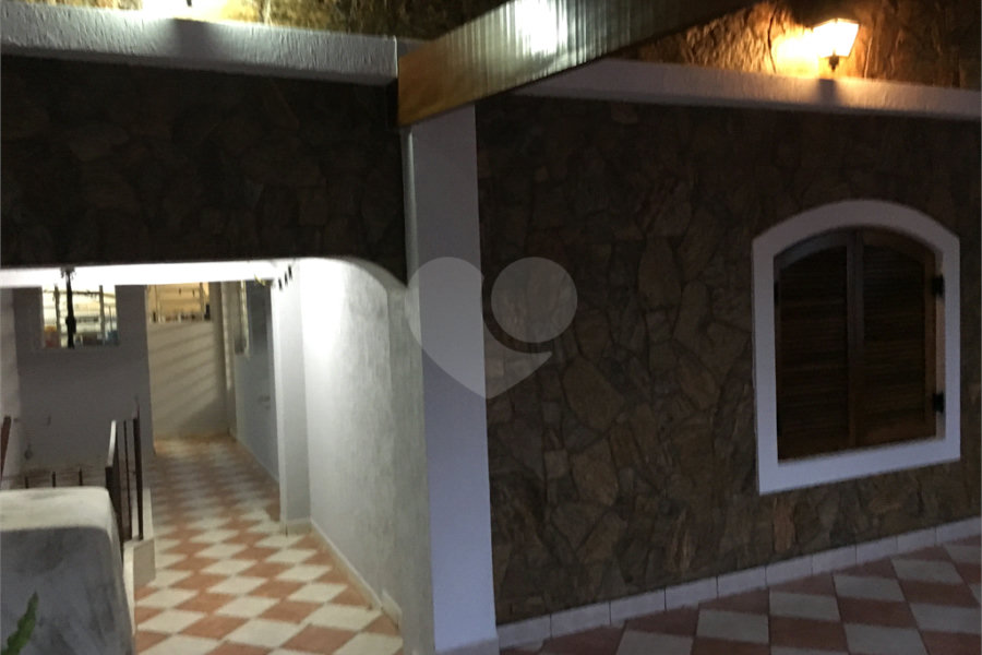 Sobrado à venda com 3 suítes em Vila Guilherme, São Paulo, SP