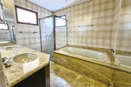 Apartamento à venda com 4 quartos, sendo 3 suítes, em Brooklin, São Paulo, SP
