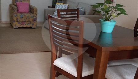 Apartamento à venda com 2 quartos em Moema, São Paulo, SP