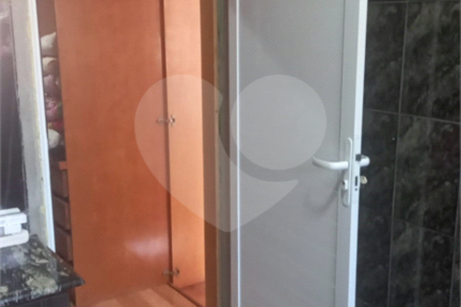 Casa à venda com 5 quartos, sendo 2 suítes, em Jardim Santa Clara, Guarulhos, SP