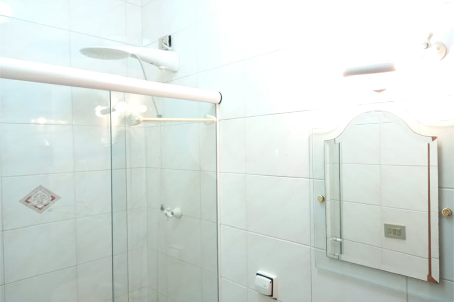 Sobrado à venda com 3 quartos, sendo 1 suíte, em Santa Teresinha, São Paulo, SP