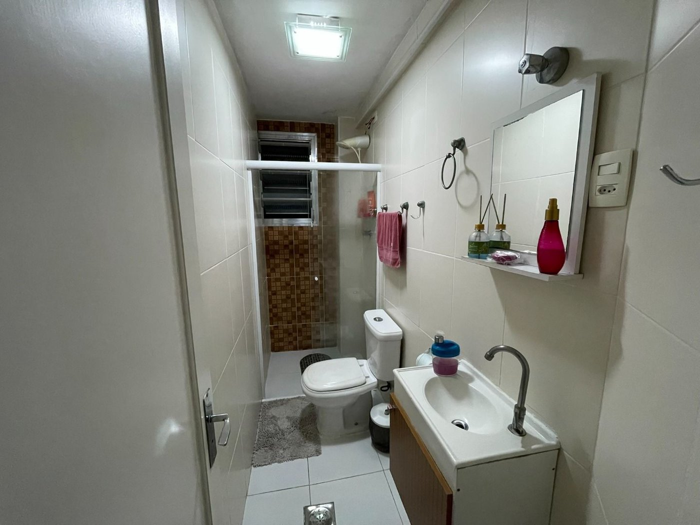 Apartamento com 3 dormitórios à venda, 157 m² por R$ 950.000,00 - Gonzaga - Santos/SP