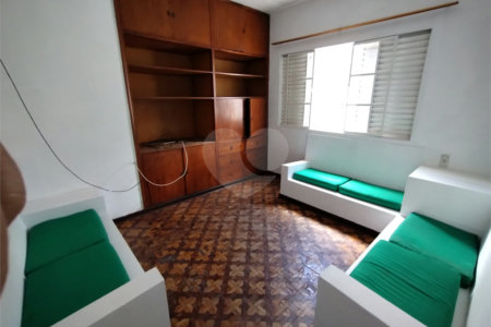 Casa à venda ou para alugar com 4 quartos, sendo 3 suítes,  no Centro, Itapetininga, SP