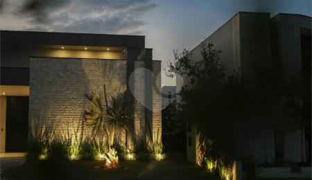 Casa à venda com 4 suítes no condomínio Alphaville Nova Esplanada, Votorantim - SP
