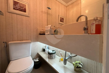 Apartamento à venda com 3 suítes em Vila Paulicéia, São Paulo, SP