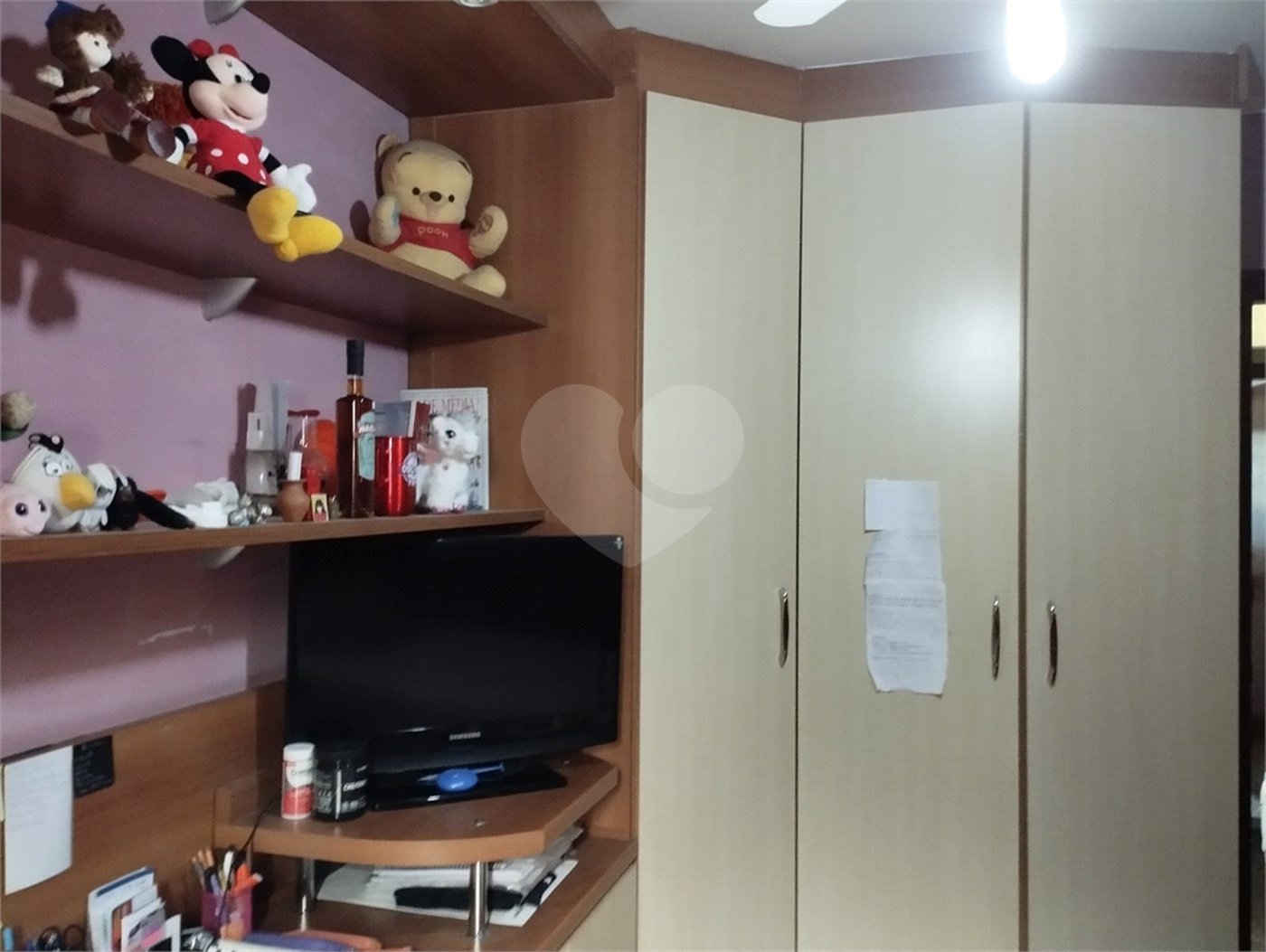 Sobrado à venda com 4 quartos, sendo 1 suíte, em Tremembé, São Paulo, SP