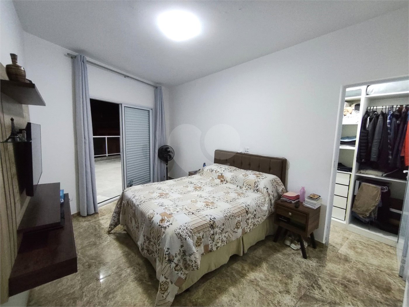 Casa à venda com 3 quartos, sendo 1 suíte,  em Residencial Colinas, Mogi das Cruzes, SP
