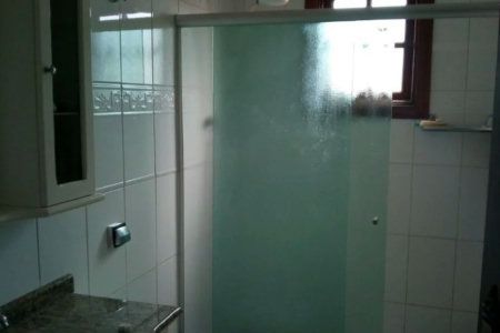 Sobrado à venda com 5 quartos, sendo 1 suíte, em Lapa de Baixo, São Paulo, SP
