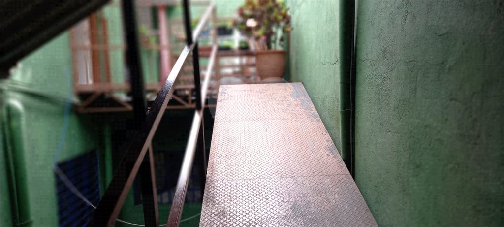 Sobrado à venda com 3 suítes em Jardim Virginia Bianca, São Paulo, SP