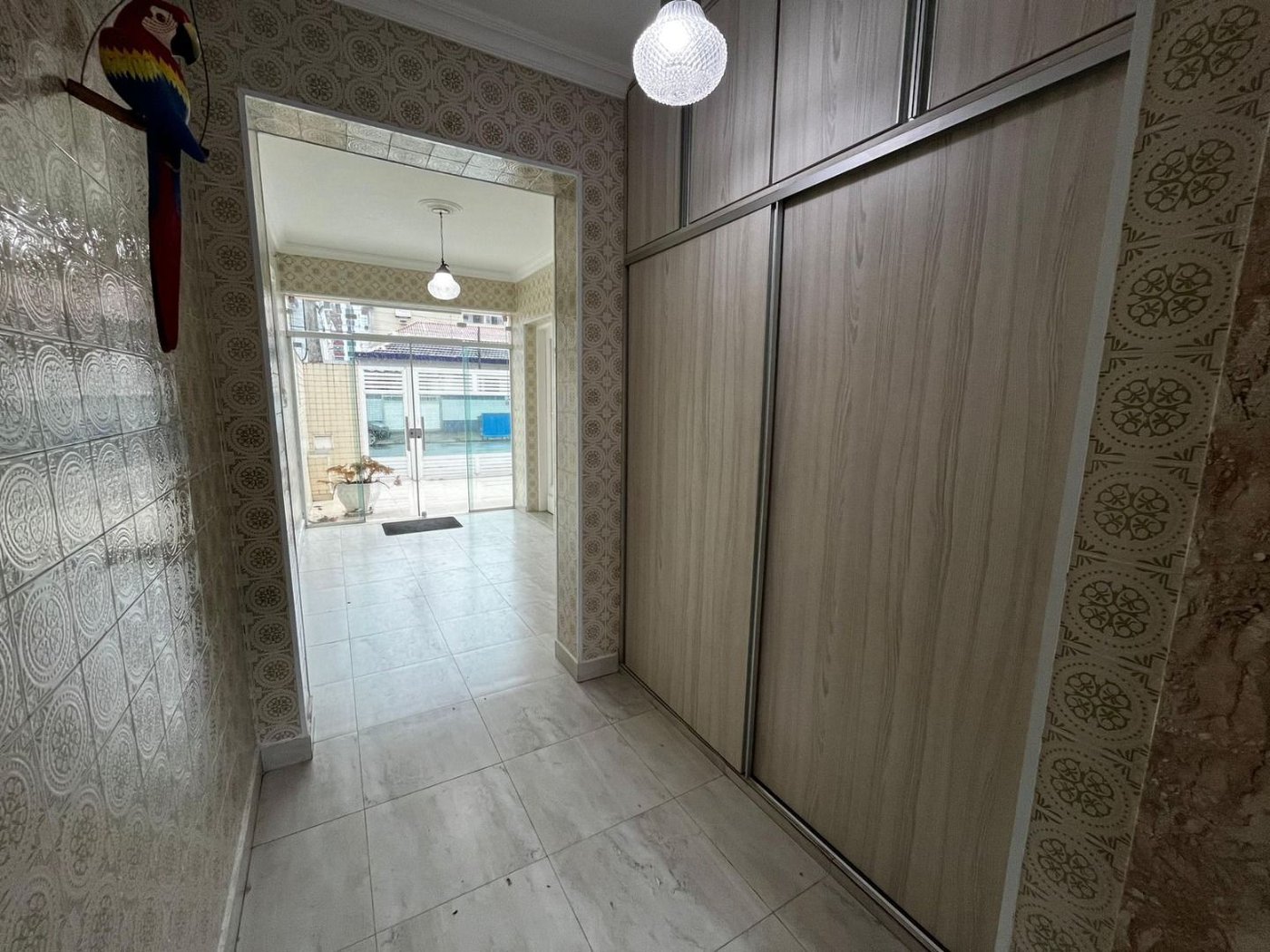 Sobrado com 3 dormitórios à venda, 152 m² por R$ 1.700.000,00 - Embaré - Santos/SP
