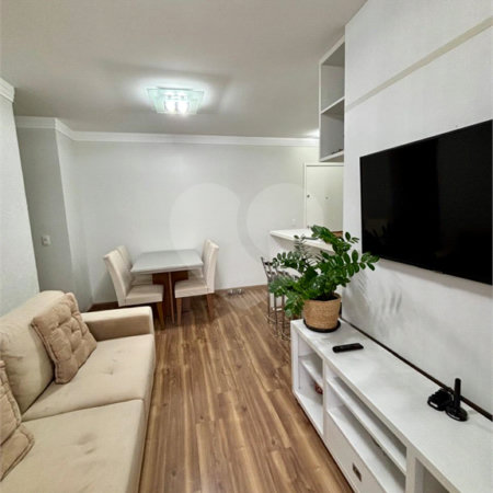 Apartamento à venda com 2 quartos, sendo 1 suíte, em Água Branca, São Paulo, SP