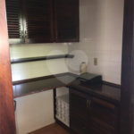 Casa à venda com 3 quartos, sendo 1 suíte, no condomínio Lago Azul, Araçoiaba da Serra - SP