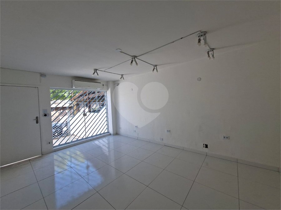 Sobrado para alugar com 3 quartos em Jardim Bonfiglioli, São Paulo, SP